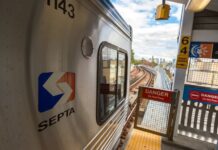 Cảnh sát chuyển tuyến SEPTA truy tìm nghi phạm trong ba vụ cướp có vũ trang