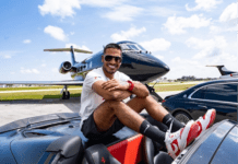 ‘Ông hoàng’ bán đồng hồ người Mỹ và chiêu tạo hình ảnh sang chảnh để giữ uy tín với khách hàng