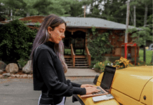 Bí quyết chi tiêu nhìn hưởng thụ nhưng đang rất tiết kiệm của cô gái Mỹ có triệu USD trong tay