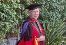 Nhà bác học gốc Philly đã giành được giải Nobel Hóa học thứ hai. Dưới đây là những điều cần biết về nhà bác học này.