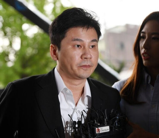 Ông chủ của BlackPink lãnh án tù