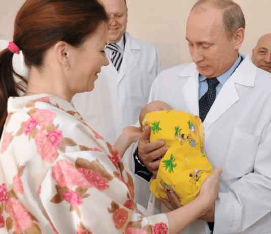 Nga đối mặt tình trạng già hóa và suy giảm dân số kỷ lục