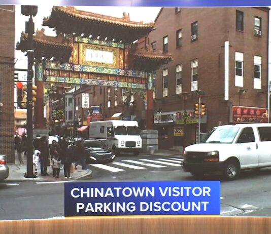 Du khách mua sắm hoặc ăn uống tại khu phố Tàu giờ đây có thể tiết kiệm tiền phí đậu xe.