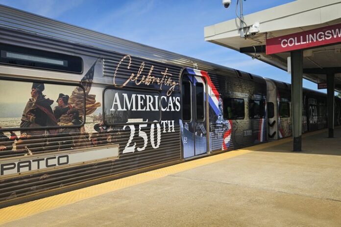PATCO_250th_train.2e16d0ba.fill-735x490