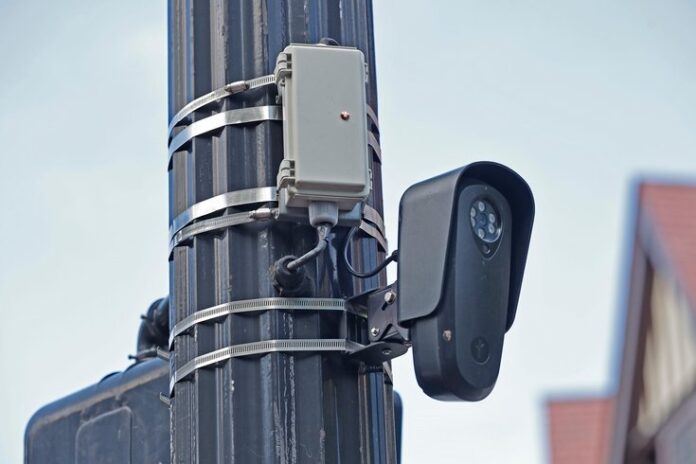 091826_flock_cameras.2e16d0ba.fill-735x490